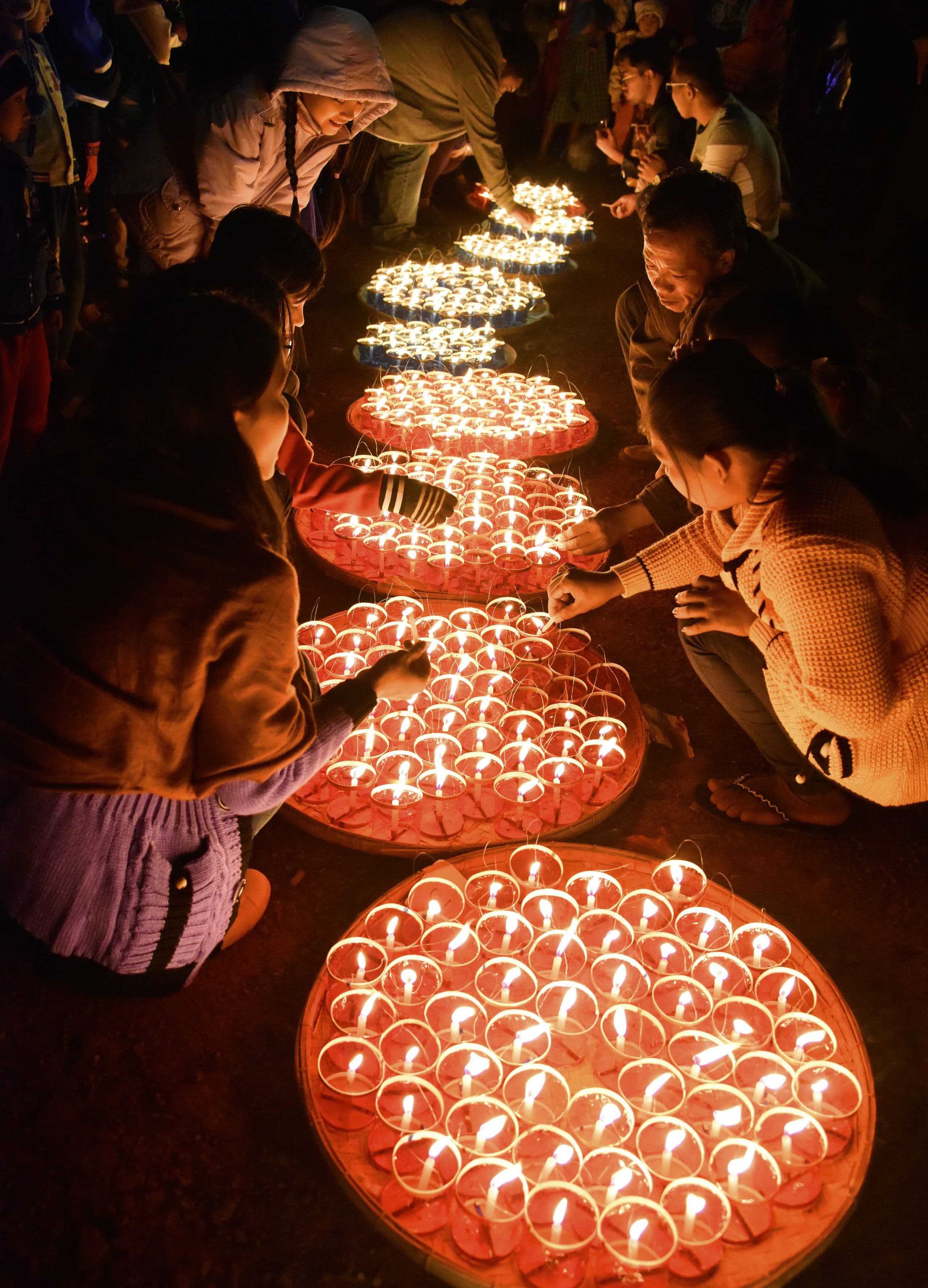 57- Lễ hội kinh khí cầu lửa Taunggyi Myanmar – Trần Tấn Vịnh