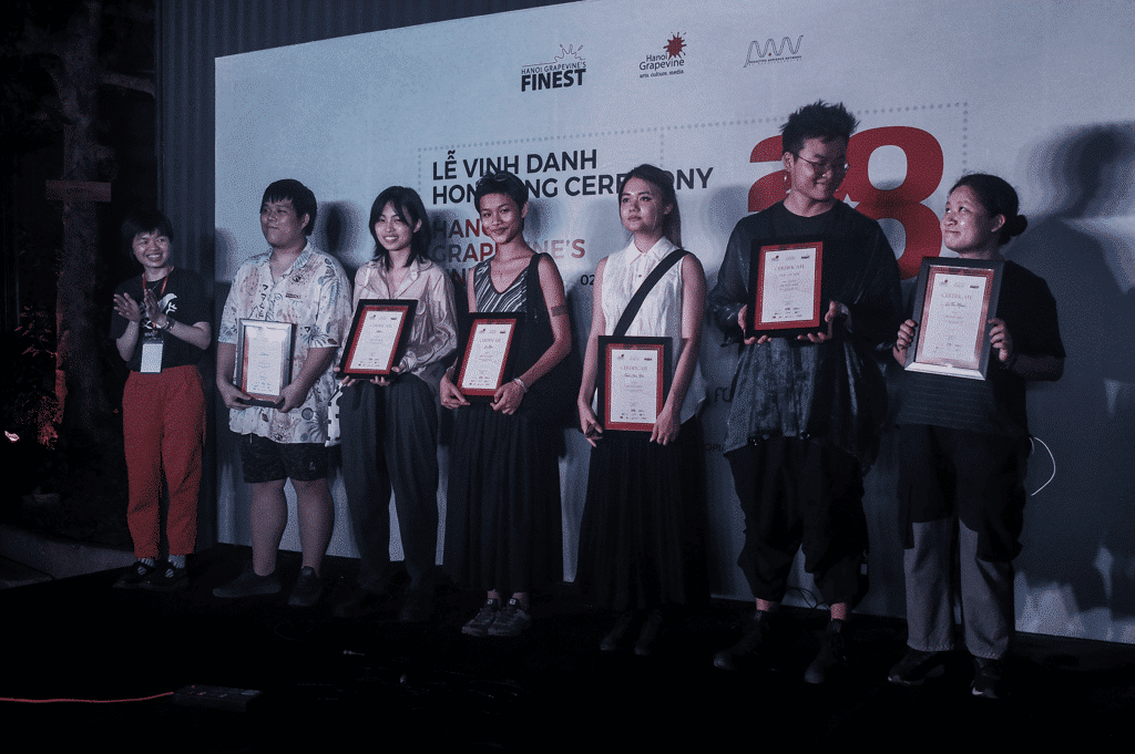 Các nghệ sĩ và ban tổ chức tại sự kiện Hanoi Grapevine’s Finest tôn vinh nghệ thuật