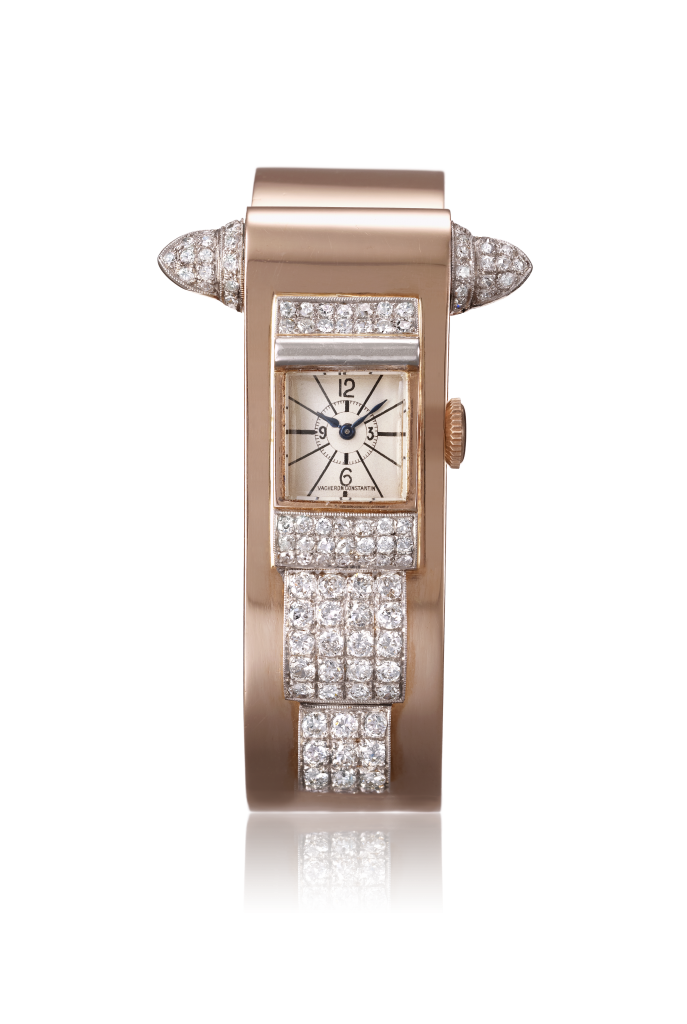 Đồng hồ nữ Vacheron Constantin mặt vuông vàng hồng đính kim cương sang trọng