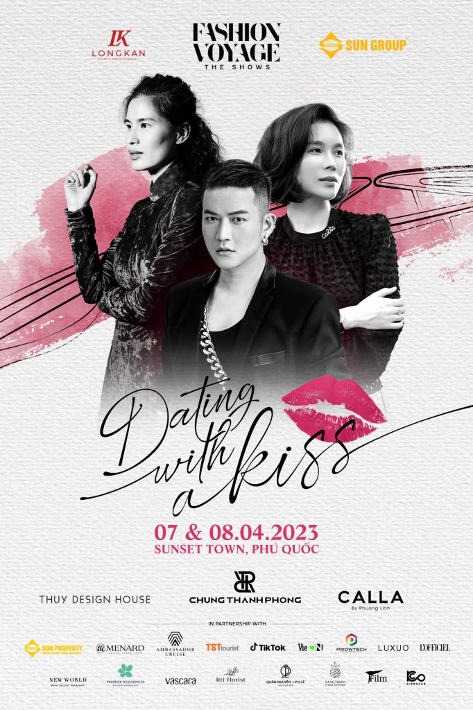 Ba người mẫu thời trang tạo dáng cùng dòng chữ "Dating with a kiss" và thông tin sự kiện