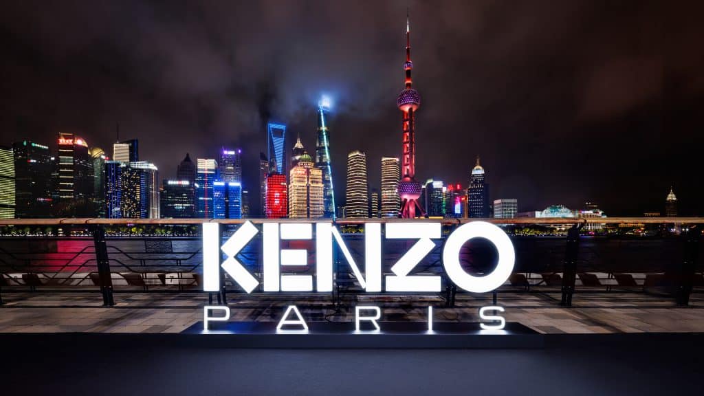 KENZO Paris nổi bật trước khung cảnh đêm ấn tượng của Thượng Hải