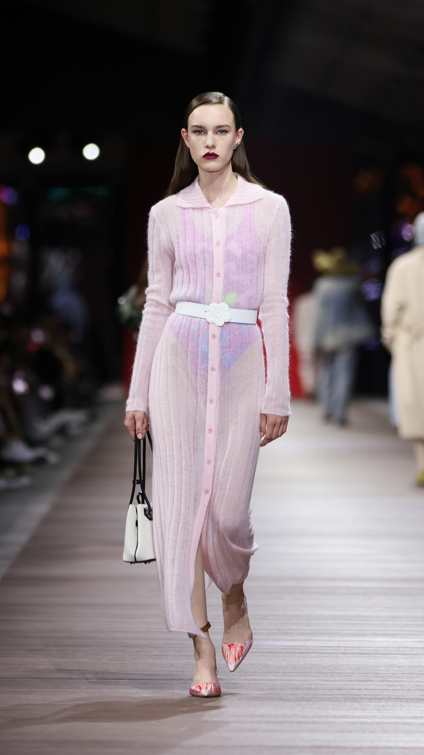 Run way key look (5)