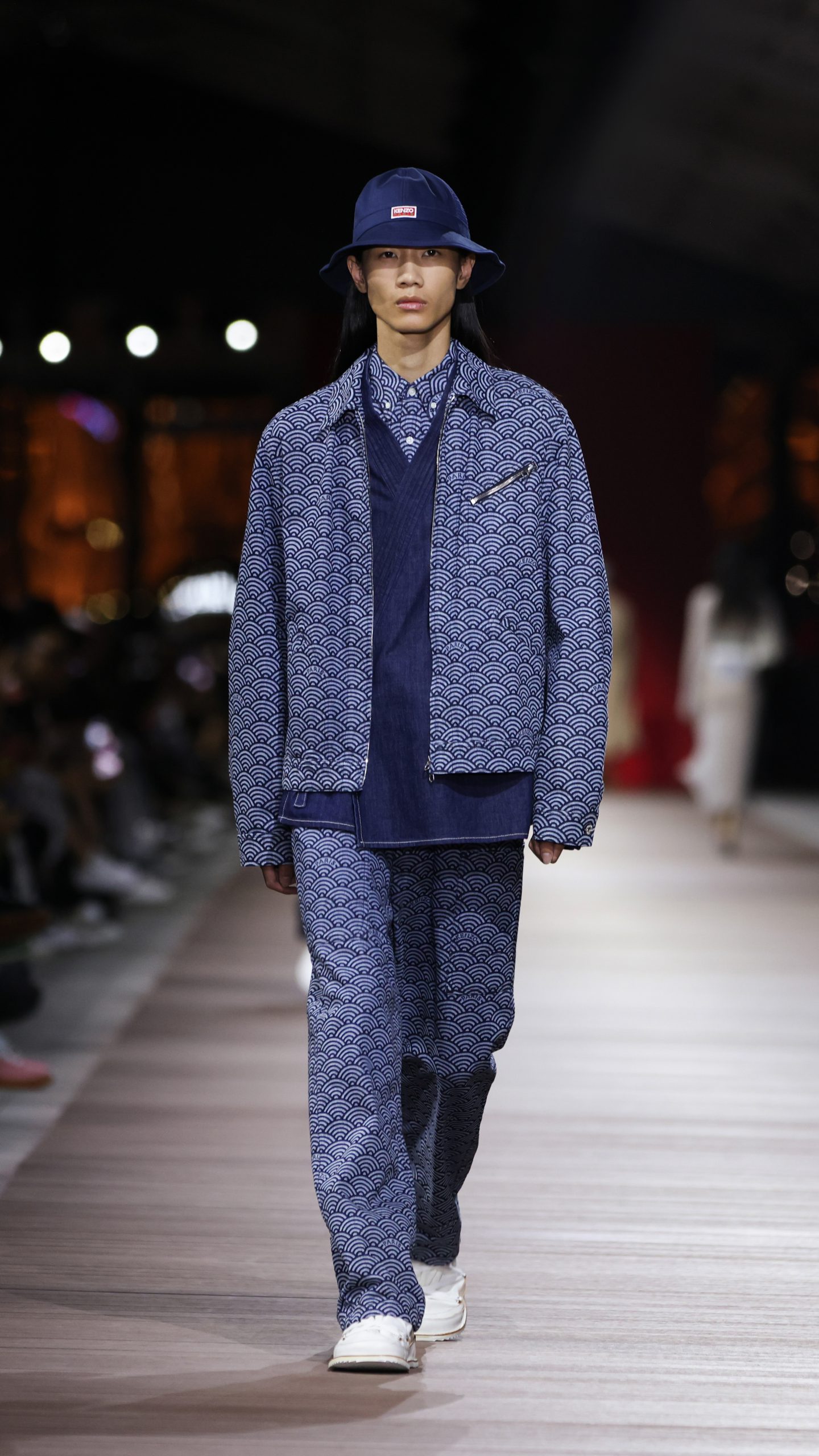 Run way key look (6)