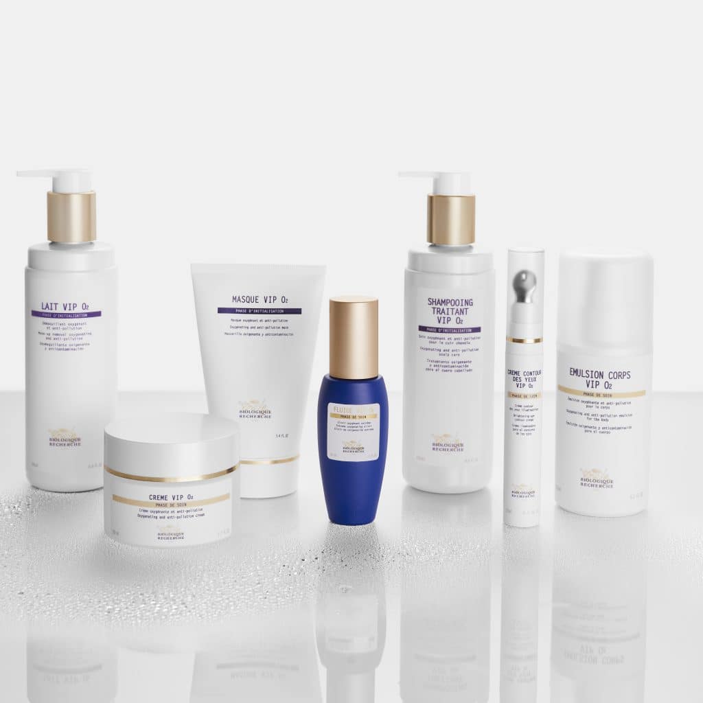 Bộ sản phẩm chăm sóc da Biologique Recherche cao cấp màu trắng và xanh lam