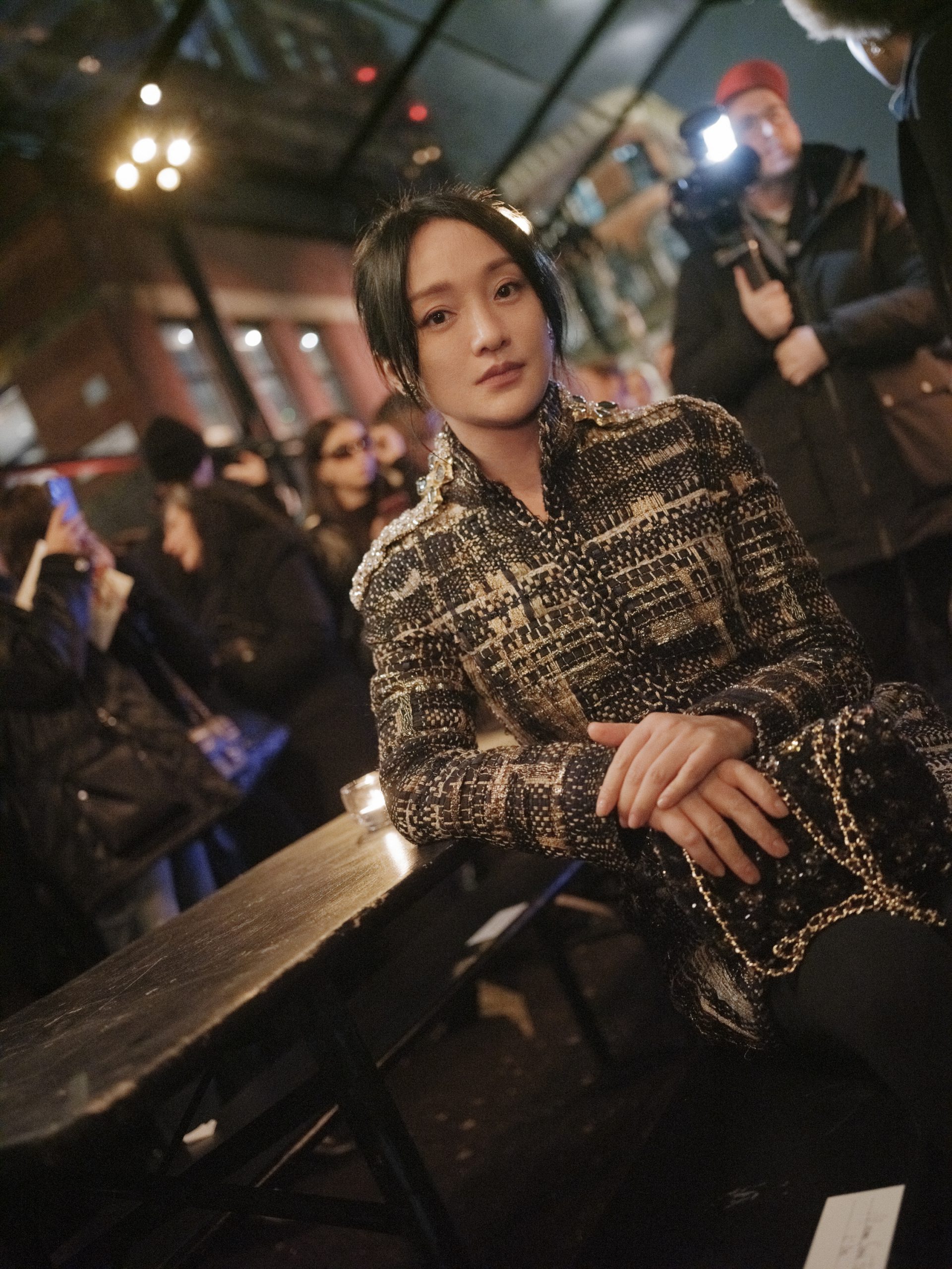 chanel_zhou_xun_chanel_metiers-dart-2023_2024_show_december_7th_2-HD