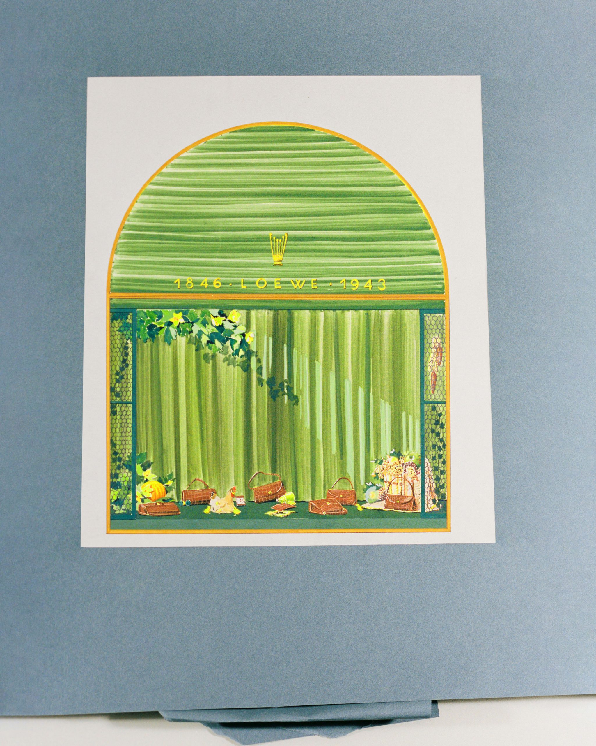 LOEWE_2024_SHANGHAI_EXHIBITION_HERO_PIECES_RGB_CROPPED_4X5_028