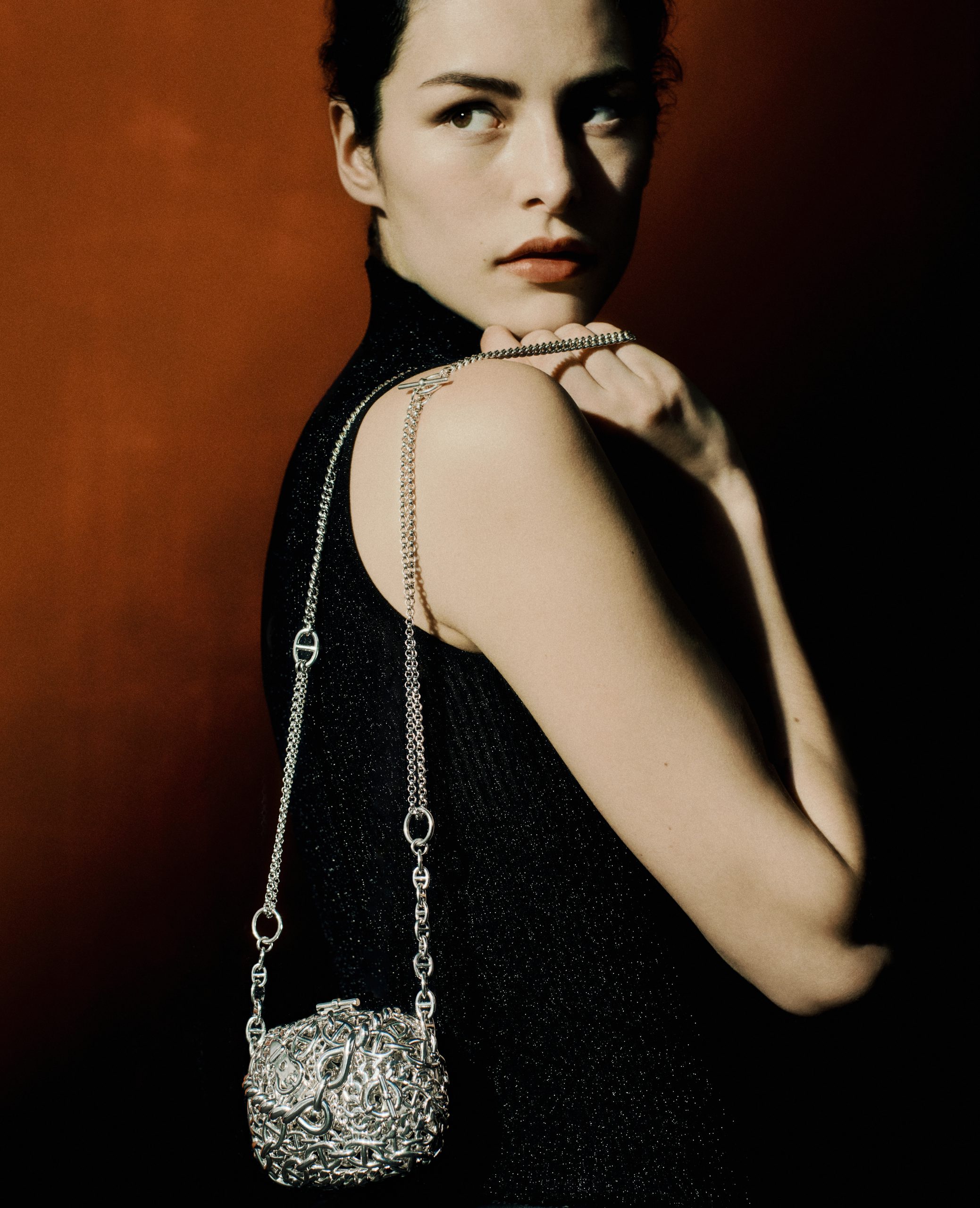 Sac bijou Chaine dancre in silver ©Jack Davison