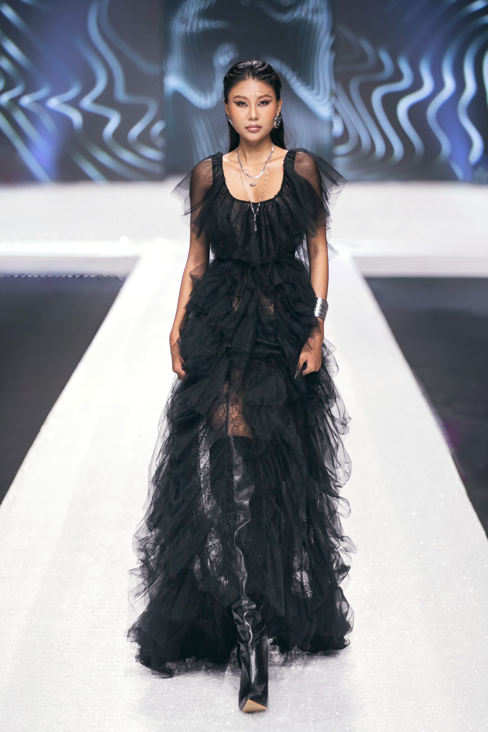 0316VBFF7 FOTO KIENGCAN TEAM