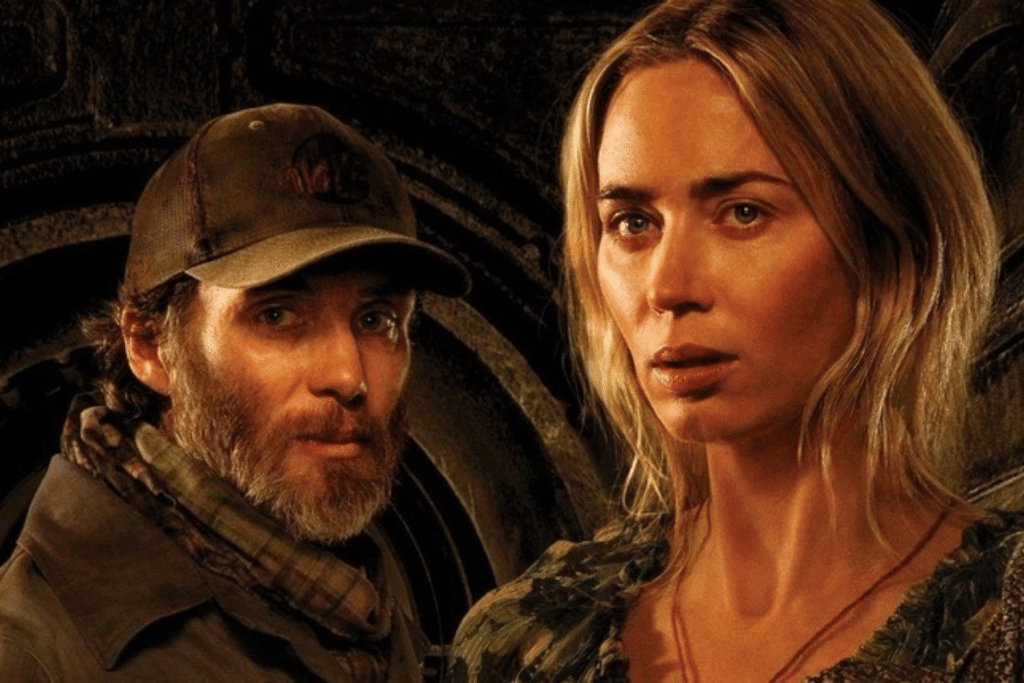 Hai nhân vật chính trong phim A Quiet Place nhìn xa xăm đầy lo lắng